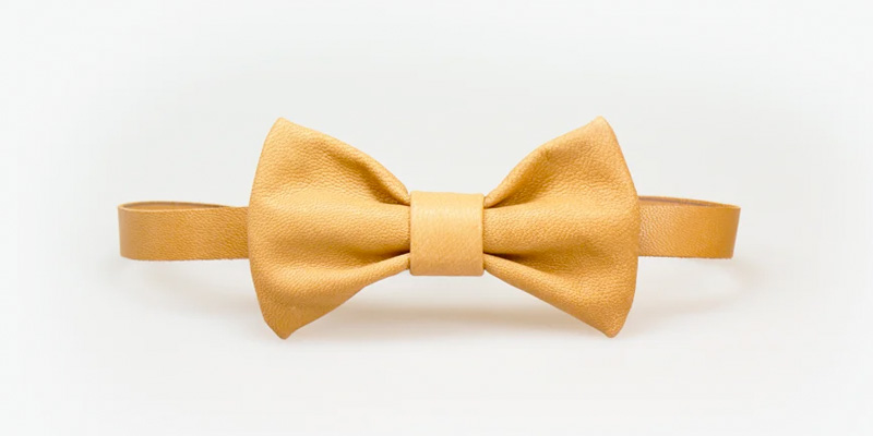 Leather bow tie - DIY project